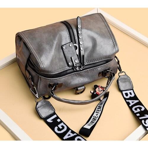 Female Messenger Tote Bags 2021 New Fashion Multifunction Women Handbags High Quality Leather Women Shoulder Bags Designer Rivet