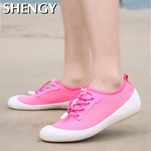 Fitness Ventilation Shoes Men Flat Rubber Sports Men Shoes Women Stretch Outdoor Shoes Lightweight Beach Lovers Shoes Walking