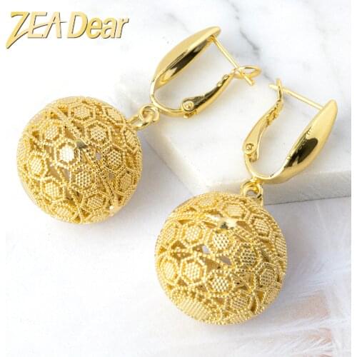 ZEA Dear Women's Gold Earrings