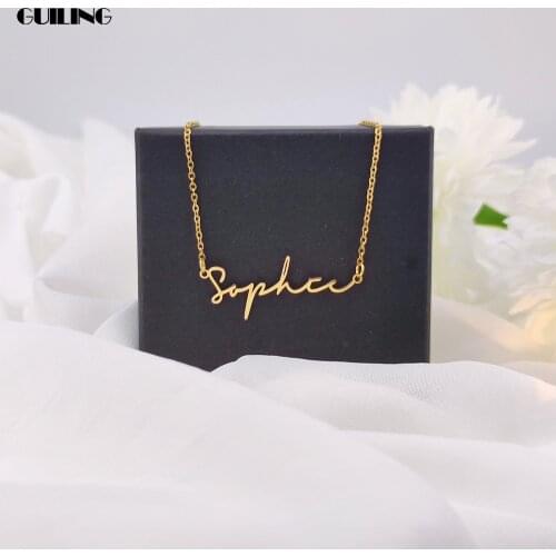 Dainty Tiny Custom Cursive Name Personalized Charm Women Necklace Chain Stainless Steel Letter Nameplate Necklace Gift Jewelry