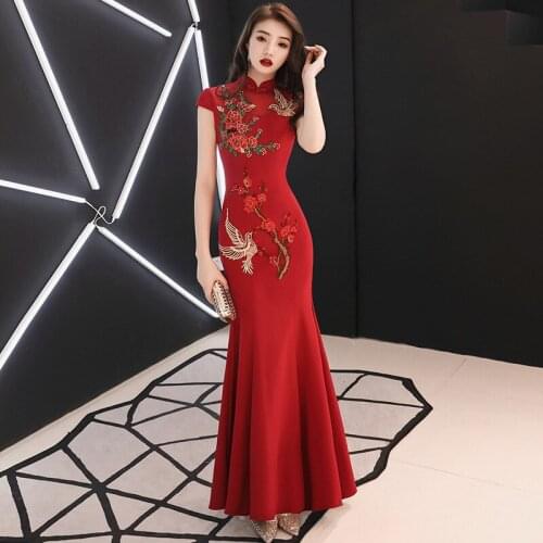Mermaid Vintage Gown Long Cheongsam Modern Femme Evening Dresses Qi Pao Red Chinese Wedding Dress Qipao Oriental Style Costume