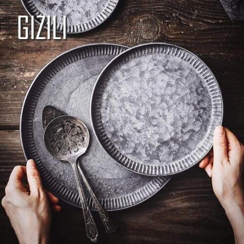 Retro Plate Set Round Metal Storage Bread Dessert Tray Iron Craft Lace Cake Fruit Plate Home Decor Restauran Photography Prop