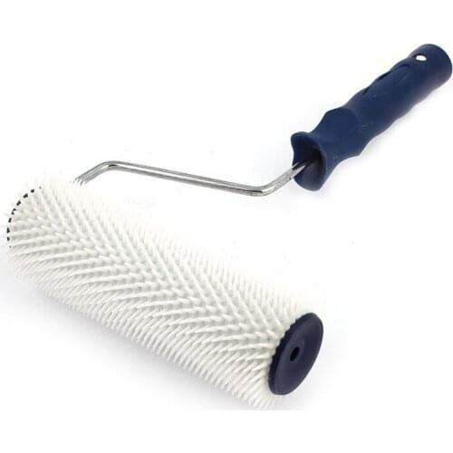 7" plastic handle Spiked Roller