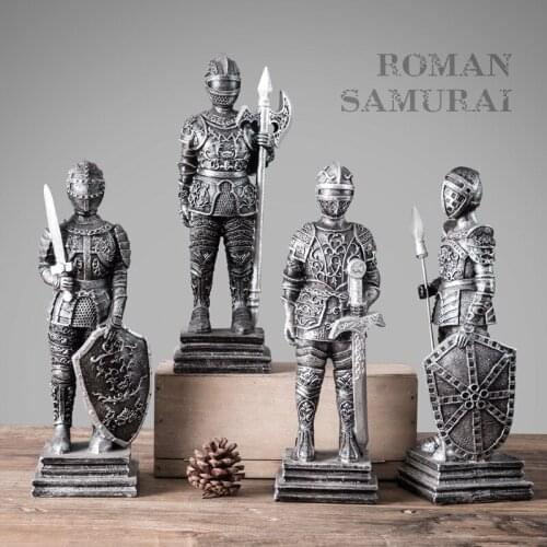 [HHT] European Retro Roman Soldier Sculpture Ornaments Mens Clothing Store Bar Shelf Furnishings Nostalgic Home Decoration
