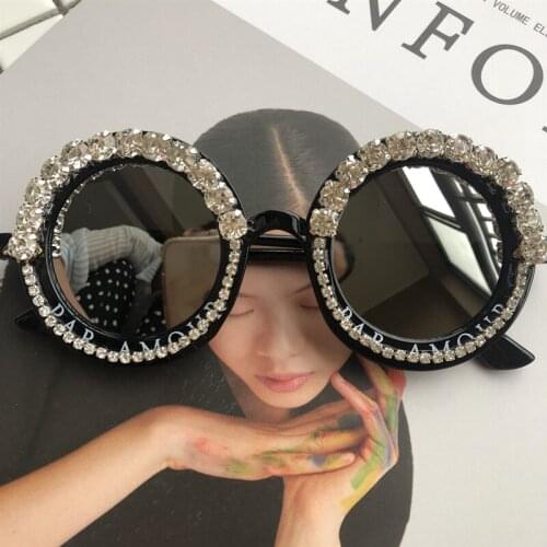Original design fashion womens sunglasses retro sunglasses for womens handmade flowers with diamond summer sunglasses