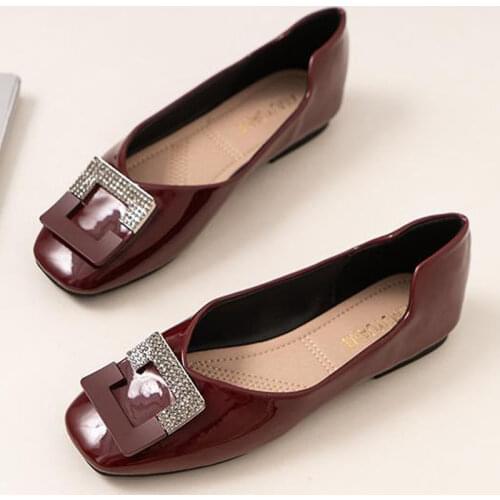 Autumn Fashion New Shallow Flat-bottomed Square Buckle Patent Leather Plus Size Women Shoes 41 42 43