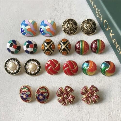 HUANZHI 2020 New Autumn Winter Colorful Enamel Geometry Irregular Round Flowers Elegant Vintage Earring for Women Party Jewelry