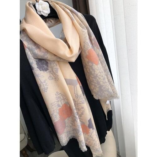 Featured Australian wool scarf for women in autumn and winter, Korean version, long, gentle nude color printing shawl dual-use
