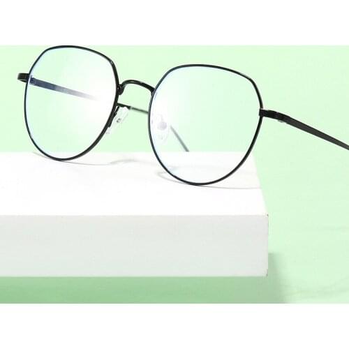 Blue Light Blocking Glasses for Man 2021 Vintage Computer Oculos Optical Eyeglasses Woman Metal Frame Transparent Spectacle