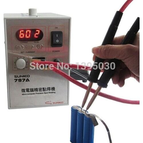 Hot sale 1pc 220v spot welding machine SUNKKO 797A Micro-computer Pedal control spot welder for battery spot welder