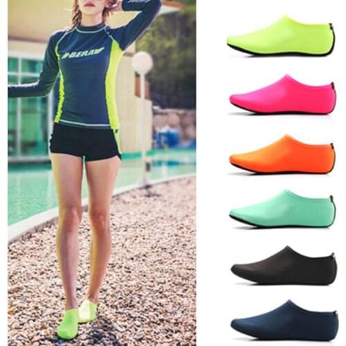 2020 Unisex Outdoor Beach Sandals Soft Plush Slides Flats Non-Slip Shoes Adults Slippers Summer Swimming Water Breathable Shoes