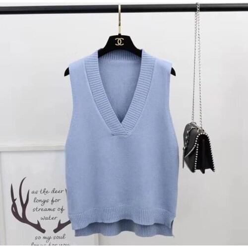 XXXXL V-neck Slit Vest Waistcoat WOMENS Dress or Above Spring Summer Korean Large Size Loose Sleeveless Sweater Knitted Luxury