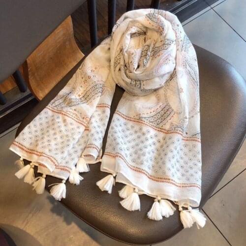 Fashion Luxury Brand White Cashew Floral Tassel Viscose Shawl Scarf Lady High Quality Wrap Pashmina Stole Bufanda Muslim Hijab