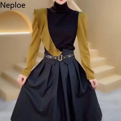 Neploe Women's T-shirts