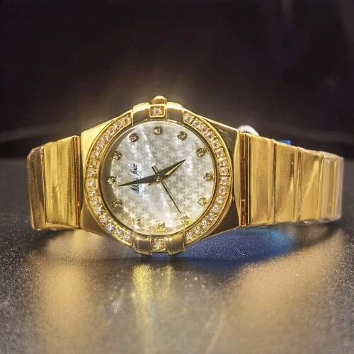 MISSFOX White Fritillary Star Dial Women Watch Gold Elegant Small Round Wristwatch Lady Office Commute Party Quartz Watch Woman