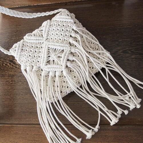 ANAWISHARE Women Messenger Bags Hand Woven Tassel Crossbody Bags For Girls Ladies Designer Handbags Summer Beach Bags Wf645