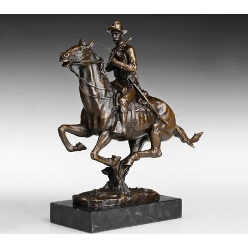 Bronze Sculpture Western Cowboy with Gun Statue Hot Casting Brass Vintage Art High Grade Home Decoration