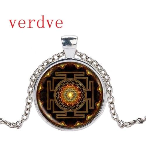 Buddhist Sri Yantra Jewelery Pendant Sacred Geometry Necklace glass Jewelry Mandala Buddhist Necklace Women Jewelry