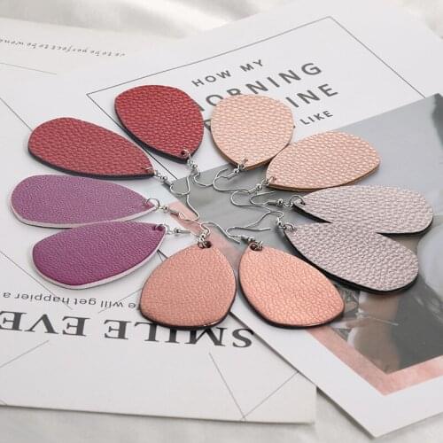 New Fashion Teardrop PU Leather Earrings Handmade Long Dangle Earrings for Women Black Red Light Weight Statement Jewelry