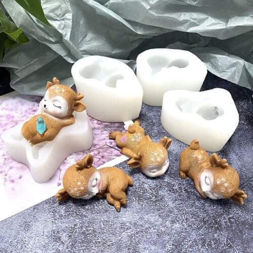 Sika Deer Shape Silicone Mold Cute Pet Cake Chocolate Mold 3D Deer Food Grade Silicone Cake Decoration Accessories Resin Mold