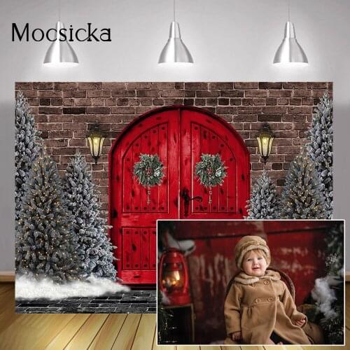 Winter Christmas Trees Kids Portrait Background Photo Studio Red Retro Door Merry Xmas Backdrop Snow Brick Wall Photography