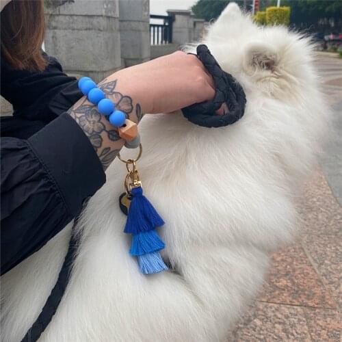 Leopard/cheetah Pattern Silicone Bead Wristlet Keychain for Women with Hula Tassel Wood Beaded Bohemian Stretchy Bracelet Tassel