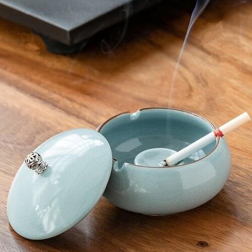 Fashion Creative Personality Ceramic Ashtray Household Living Room Office Trend Sealed Retro Ashtray with Cover