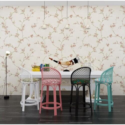 Beibehang High-grade fine romantic romantic plum classical background non-woven wallpaper living room bedroom decoration wall