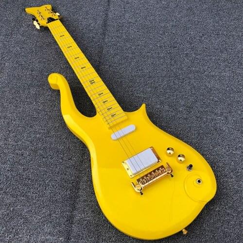 Factory customized 6-string Wang Ziyun electric guitar, yellow paint, gold accessories, neck through the body, postage