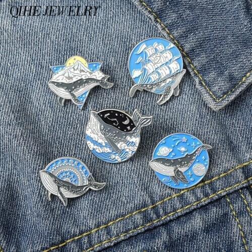 Flying Whales Enamel Pins Orca Wave Brooches Jumping Humpback Whale Lapel pin Sailing Starry Sky Iceberg Ocean Theme Jewelry
