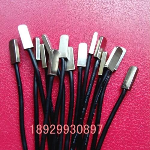 Genuine imported DS18B20 sensor waterproof flat square probe Ambient / concrete / temperature water temperature acquisition