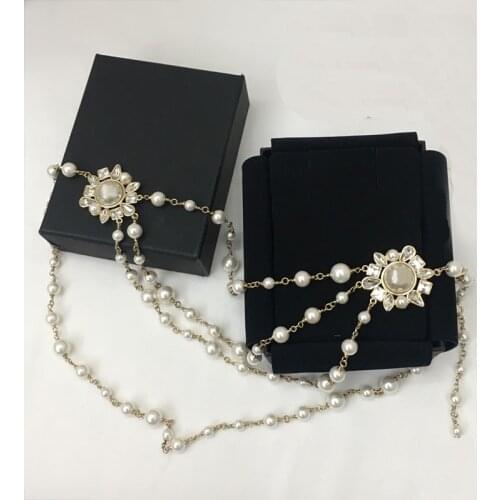 2021 Luxury Fashion Lady Flower Crystal Belly Chain Shiny Pendant Waist Chain Pearl Letter Belly Chain Long Necklace Jewelry
