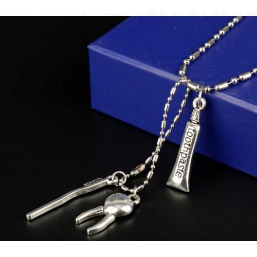 MQCHUN 2017 Fashion Dental Dentist Toothpaste Toothbrush Teeth Antique Color Charm Pendant Necklace Women Jewelry Gift