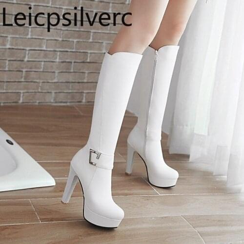Womens Boots winter The New fashion Metal Decoration Round head zipper High heel High tube Womens shoes plus size 32-43