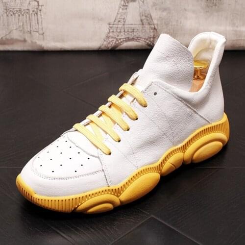 2020 Luxury Men Ankle Boots Fashion Casual Summer Leather High Top Breathable Sneakers Male Youth Trend Leisure White Shoes