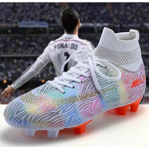 Top Soccer Shoes Men High Newest Sg Cleats Football Boots Professional Trainers Sneakers Adult Training Indoor Athletic Shoes