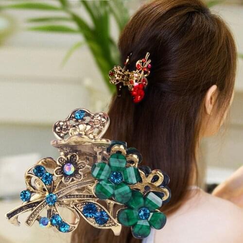 1pc Elegant Retro Grasp Clip Flower Type Crystal Point Drill Hollowed Out Alloy Headdress Hairpin Womens Hair Accessories
