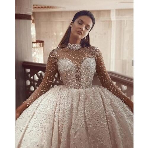 Beading Ball Gown Wedding Dresses 2023 Long Sleeves Crystal High Neck Arabic Custom Made Bridal Gowns Vintage Robe De Mariee