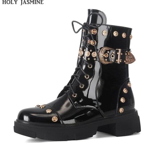 Brand Designers New Martin Boots Rivet Shining Decoration Patent Leather Boots Thick Soles Round Head Side Zipper Ankle Boots