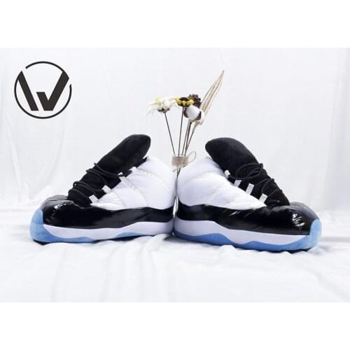 WE·FEEL Women HOT SALE Foam Cute Anti-Slide Indoor Big Size Plush Sneaker Slippers