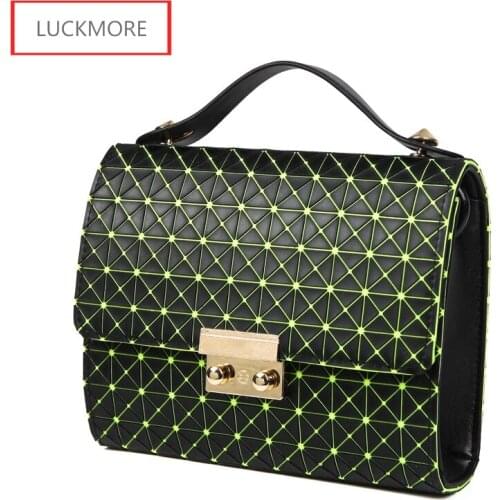 2016 Laser Leather Teenage Girls Handbag Fresh Women Shoulder Bag Candy Color Sequined Wristlets Crossbody Bag Handbags Clutch