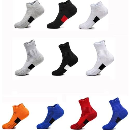 1 Pair of men and women warm sports socks cycling basketball breathable moisture wicking thick running winter hiking non-slip
