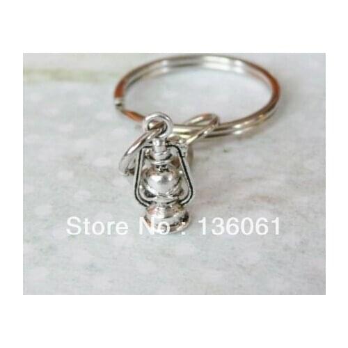Vintage Silver OIL LAMP SCARECROW HACKSAW I LOVE MY DOG UMBRELLA Charm Key Chain Ring For Keys Car Key Ring Gifts Jewelry P1017