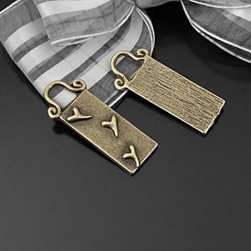 E132)20 pieces 32x10mm Antique Bronze Zinc Alloy + Heart Rectangle Charms Pendants Diy Jewelry Findings Accessories Wholesale