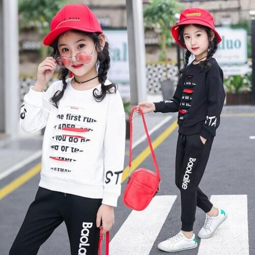 Novelty 2020 Spring Fall Girls Holes Hollow Out Clothing Set Kids Cotton Letter Printing Uniform Kids Sport Suit Tracksuit X149