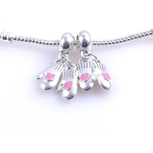 10 pcs 15x9mm Silver christmas gloves Spacers Beads charms Fit Charms Bracelets Jewelry Handmade DIY DK-057