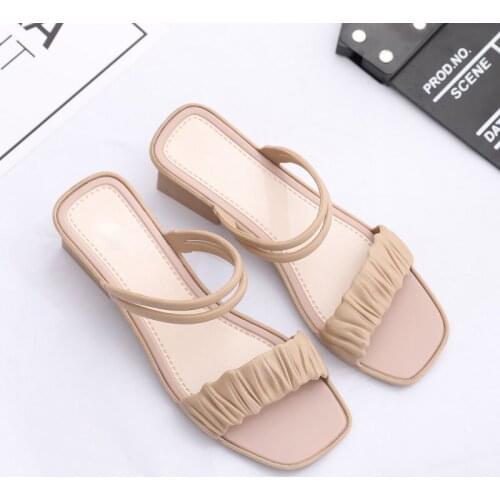2021 Women Pleated Sandals Female Narrow Band Shoes Ladies Square Toe Slides Woman Summer Casual Flat Womens Beach Footwear