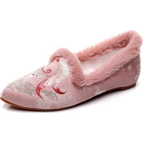 Chinese Women Flats Fox Embroidered Classic Retro Hanfu Shoes Fur Cloth Soft Ballets Woman
