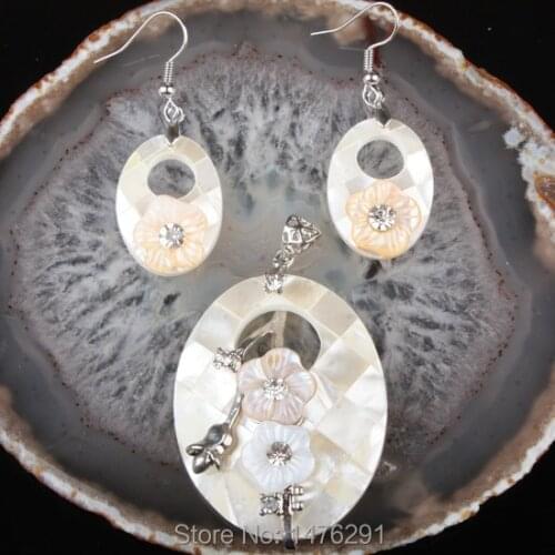 White Mother of Pearl Shell Oval Donut Beads Flower Pendant & Earrings 1 Set