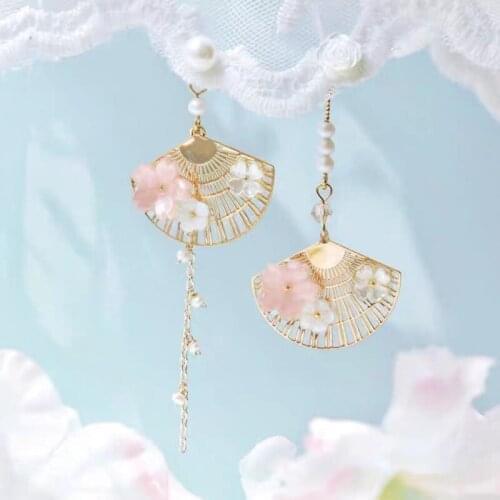 2021 Fashion Vintage Long Gold Fan Flower Simulation Pearl Pendant Earring For Women New Tassel S925 Jewelry Rose Drop Earrings